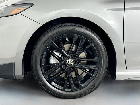 Used 2026 Toyota Camry SE image 21
