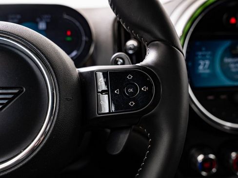 Used 2022 MINI Cooper Countryman S w/ Premium Package image 27