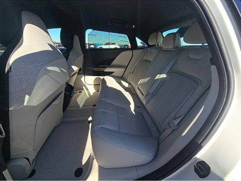 Used 2025 Lucid Air Grand Touring AWD/4WD image 7
