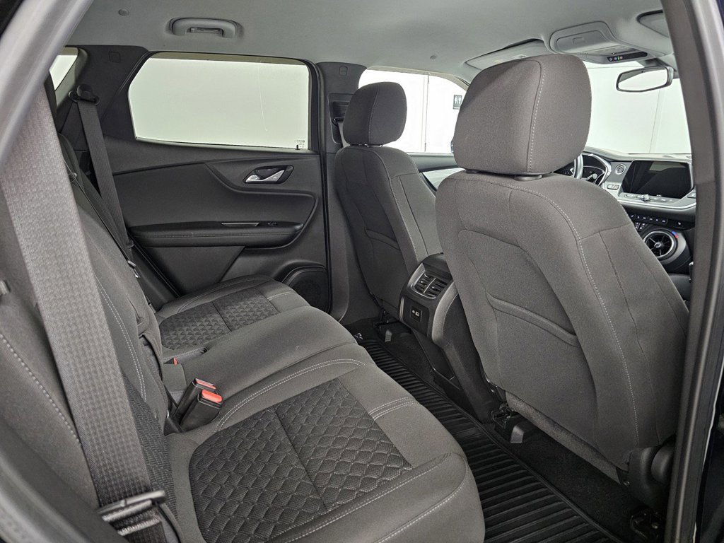 Used 2020 Chevrolet Blazer LT FWD image 28