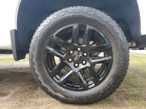 New 2026 Chevrolet Silverado 1500 LT Trail Boss w/ LT Trail Boss Premium Package AWD/4WD image 5