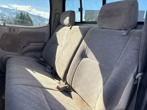 Used 2002 Toyota Tacoma PreRunner RWD image 20