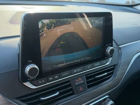 New 2026 Nissan Altima 2.5 SV FWD image 16