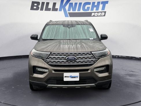 Used 2021 Ford Explorer Limited w/ Equipment Group 301A image 7
