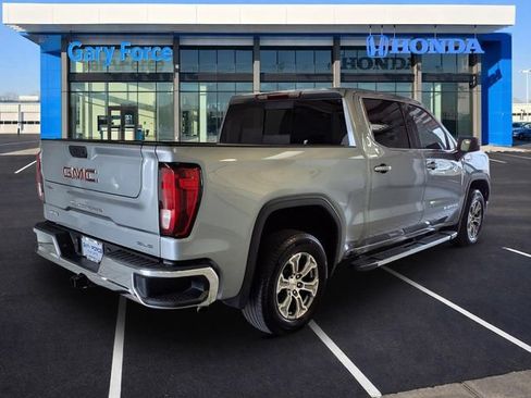 Used 2023 GMC Sierra 1500 SLE w/ Preferred Package RWD image 2