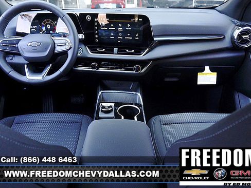 New 2026 Chevrolet Equinox LT w/ Midnight Edition image 11