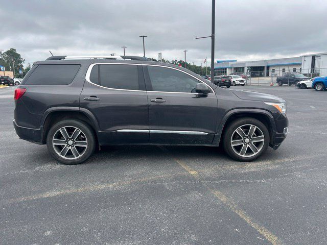 Used 2019 GMC Acadia Denali w/ Technology Package FWD image 5