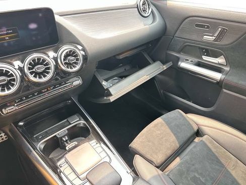Certified 2023 Mercedes-Benz GLA 250 4MATIC image 32