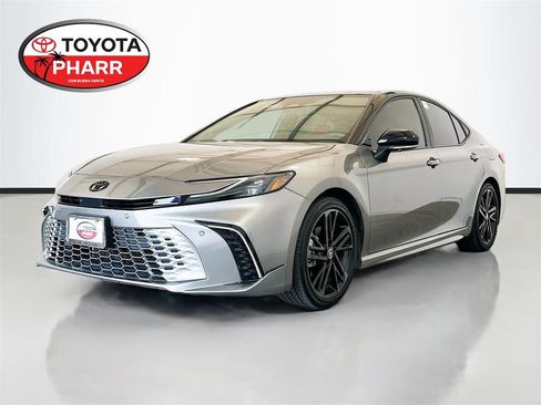 Used 2025 Toyota Camry XSE w/ Premium Plus Package FWD image 1
