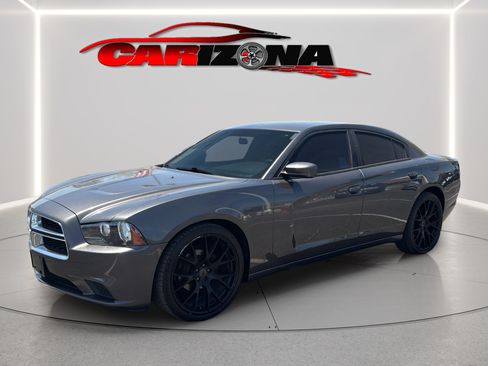 Used 2014 Dodge Charger SE RWD image 11