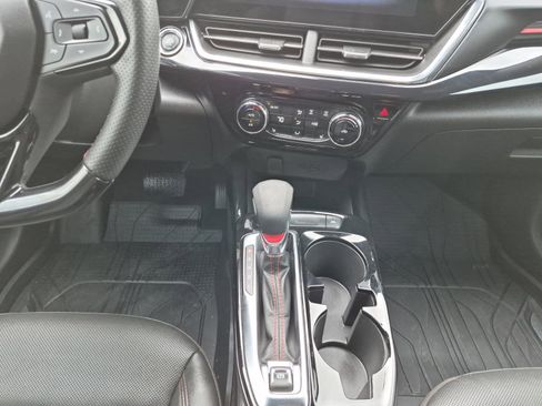 Used 2025 Chevrolet Trax RS w/ Driver Confidence Package image 20