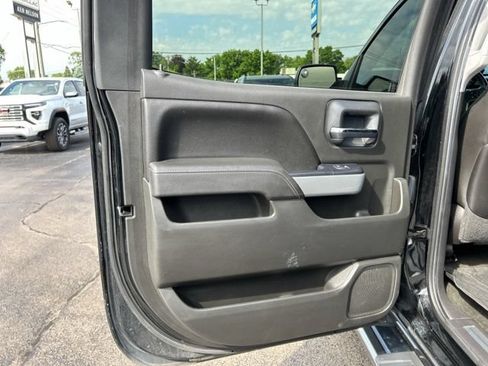 Used 2015 Chevrolet Silverado 1500 LTZ Z71 AWD/4WD image 19