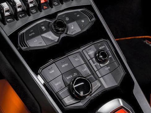 Used 2017 Lamborghini Huracan LP 580-2 image 26