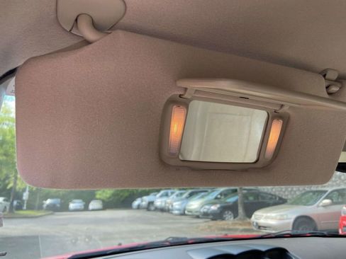 Used 2005 Toyota Solara SLE FWD image 26