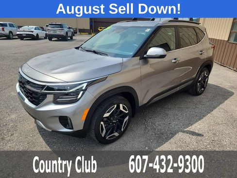 Used 2024 Kia Seltos SX w/ SX Sunroof Package AWD/4WD image 4