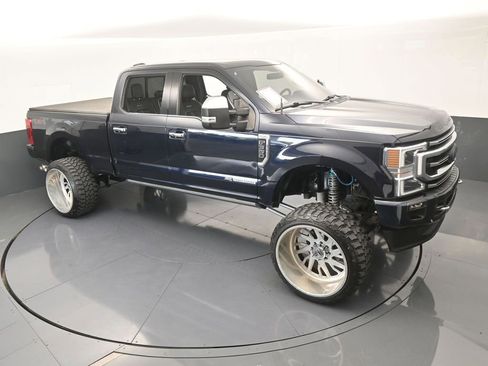 Used 2022 Ford F350 Platinum image 62