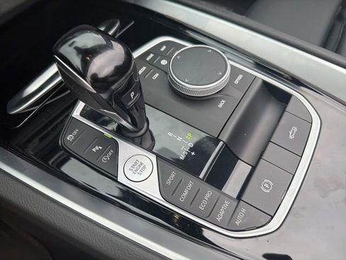 Used 2022 BMW Z4 M40i w/ Premium Package image 36