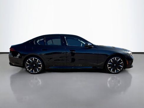 New 2026 BMW 530i w/ M Sport Package image 2