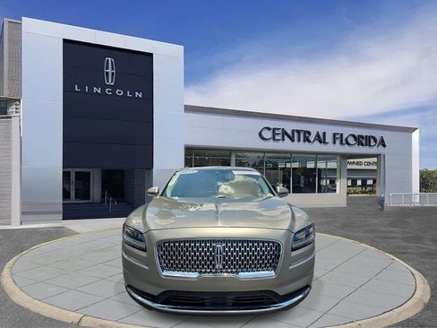 Certified 2023 Lincoln Nautilus Reserve w/ Equipment Group 201A FWD image 2