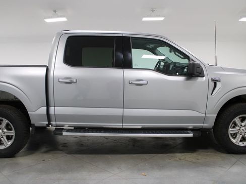 Used 2024 Ford F150 XLT w/ FX4 Off-Road Package image 11