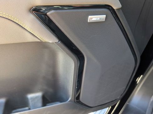 Used 2025 Chevrolet Silverado 1500 ZR2 image 38