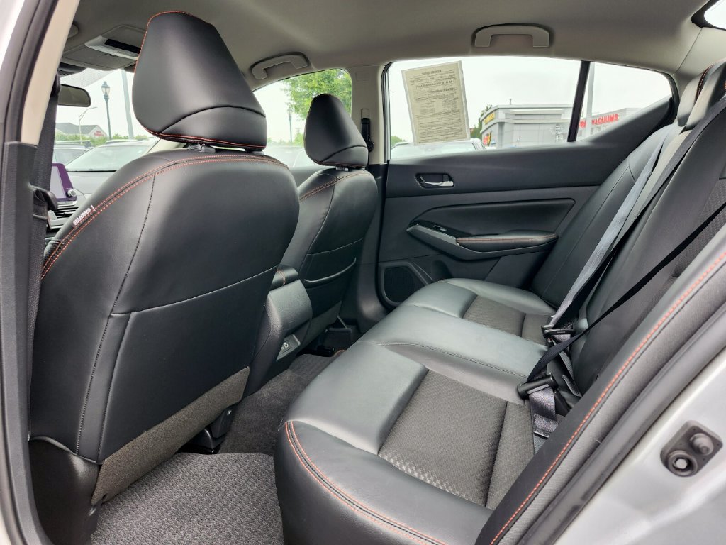 Used 2023 Nissan Altima 2.5 SR FWD image 16