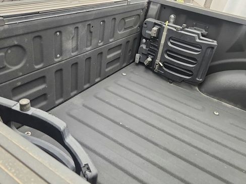 Used 2018 Ford F150 Raptor w/ Equipment Group 802A Luxury AWD/4WD image 42