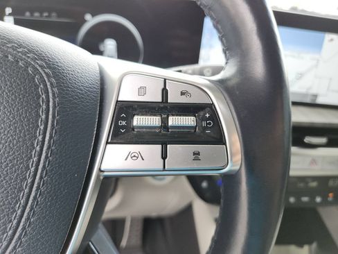 Certified 2023 Kia Telluride SX Prestige AWD/4WD image 30