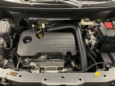 New 2026 Chevrolet Equinox LT w/ Convenience Package II FWD image 21