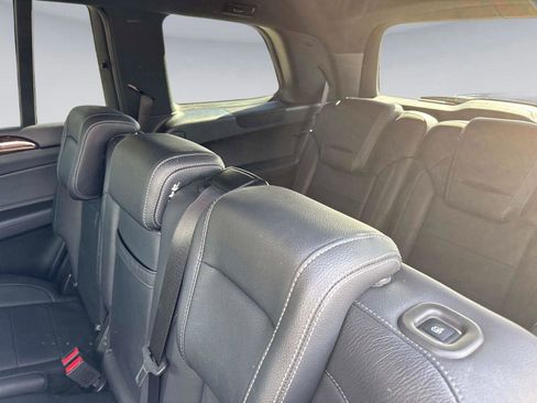 Used 2019 Mercedes-Benz GLS 450 4MATIC image 14