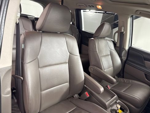 Used 2014 Honda Odyssey EX-L image 27