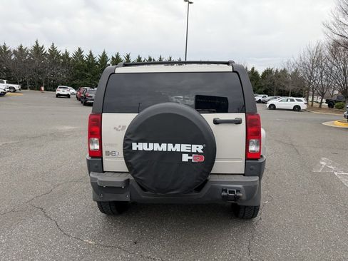 Used 2008 HUMMER H3 Luxury image 6