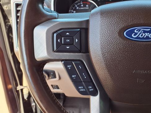 Used 2019 Ford F450 Limited image 26