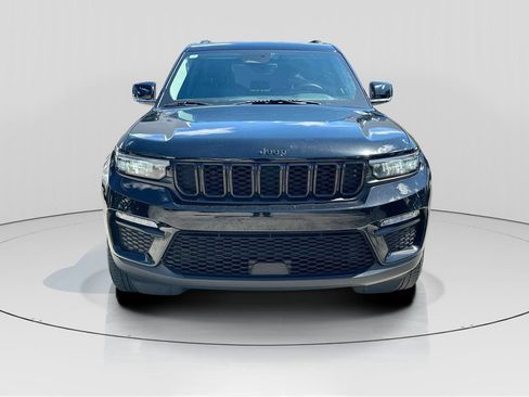 Used 2022 Jeep Grand Cherokee Limited RWD image 2