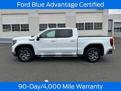 Used 2025 GMC Sierra 1500 SLT w/ SLT Premium Plus Package AWD/4WD image 4