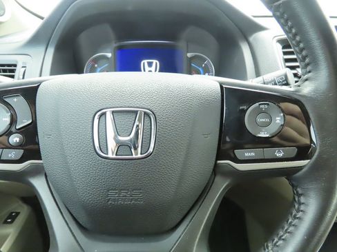 Used 2021 Honda Pilot EX-L image 12