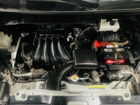 Used 2015 Nissan NV200 SV image 26