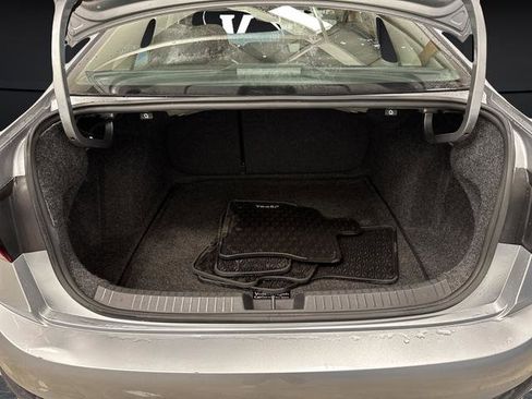 Used 2022 Volkswagen Jetta S image 12