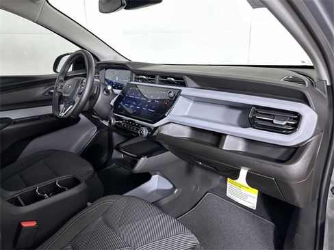 New 2027 Chevrolet Bolt LT w/ Comfort Package image 28