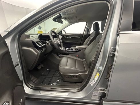 Used 2024 Buick Envision Preferred AWD/4WD image 17