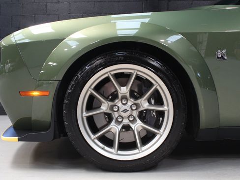 Used 2023 Dodge Challenger R/T Scat Pack RWD image 4