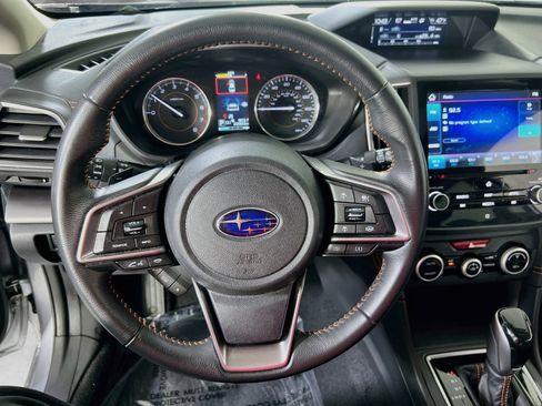 Used 2023 Subaru Crosstrek 2.5i Limited AWD/4WD image 11