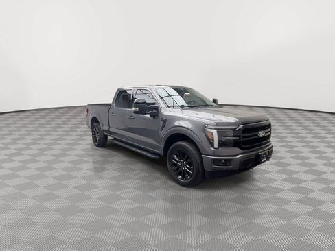 Used 2025 Ford F150 Lariat AWD/4WD image 36