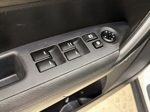 Used 2011 Kia Sorento EX FWD image 29