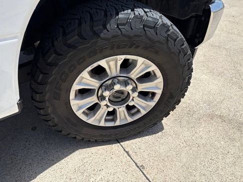 Used 2022 Ford F250 XLT AWD/4WD image 15