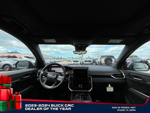 New 2026 GMC Acadia Denali w/ Super Cruise Package image 15