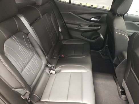 New 2026 Buick Envista Avenir FWD image 11