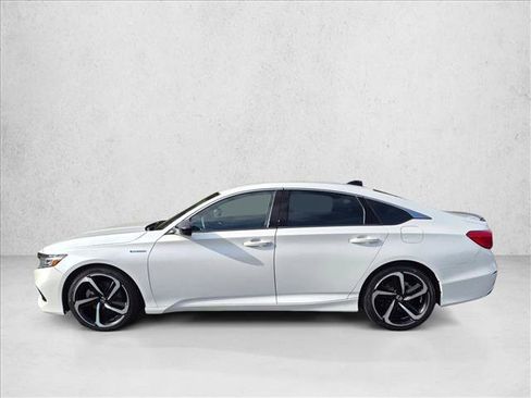 Used 2022 Honda Accord Sport image 9