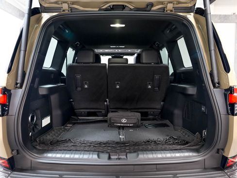 Used 2025 Lexus GX 550 AWD/4WD image 50