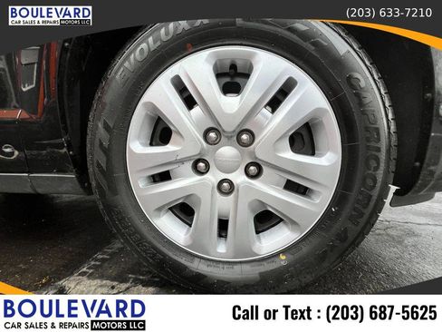 Used 2017 Dodge Grand Caravan SE w/ Power Window Group image 26